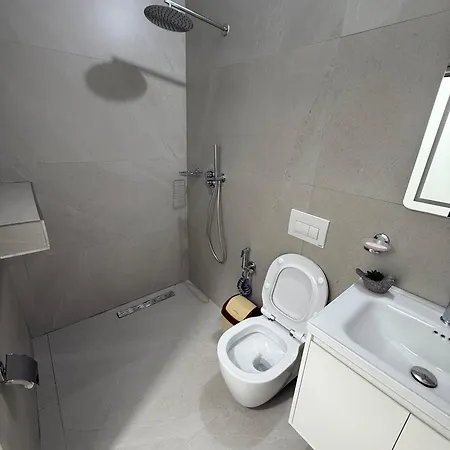 Mei Apartments